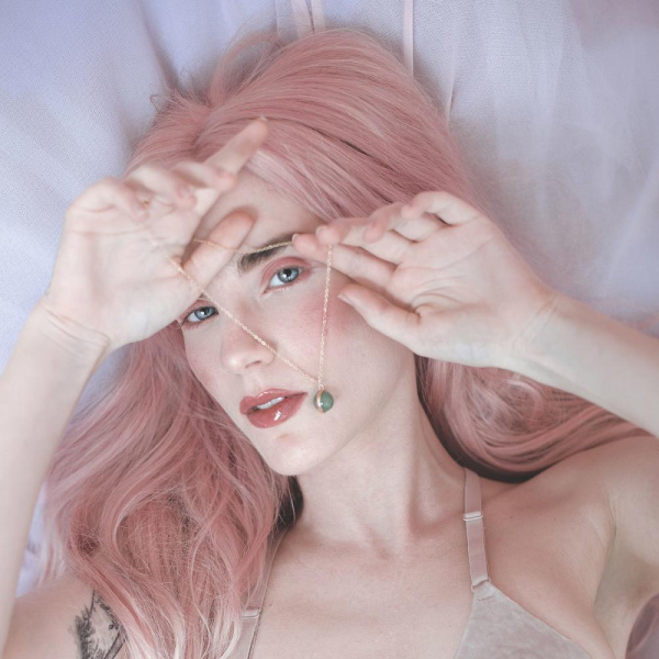 купить Набор Bijoux Indiscrets HOROSCOPE - Cancer (Рак) вибратор на палец, гель для клитора, подвеска