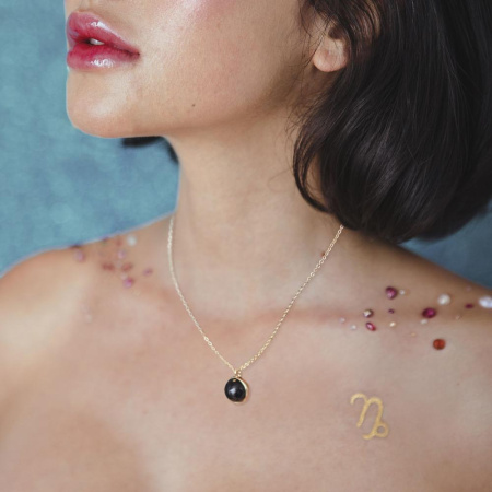 фото Набор Bijoux Indiscrets HOROSCOPE - Capricorn (Козерог)вибратор на палец, гель для клитора, подвеска  || фото Набір Bijoux Indiscrets HOROSCOPE - Capricorn (Козеріг) вібратор на палець, гель для клітора, підвіс 