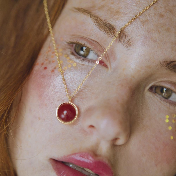 купить Набор Bijoux Indiscrets HOROSCOPE - Leo (Лев) вибратор на палец, гель для клитора, подвеска