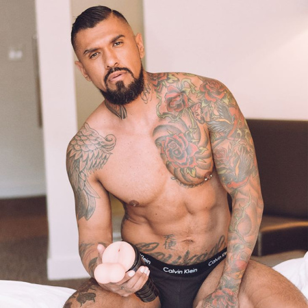 фото Мастурбатор попка Fleshlight FleshSack с мошонкой  || фото Мастурбатор попка Fleshlight FleshSack з мошонкою 